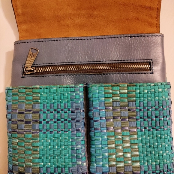 Patricia Nash Grenada ribbons & raffia crossbody - Picture 7 of 9